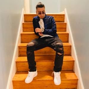 Meet your Posher, Kyle